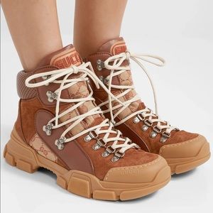 COPY - Womens Gucci Flashtrek logo-appliquéd ankle boots